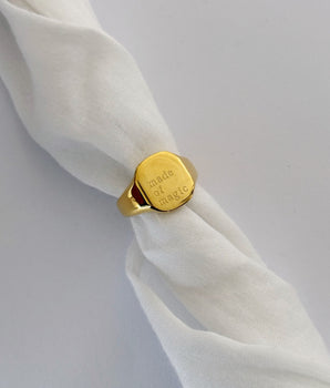 ANILLO MADE OF MAGIC