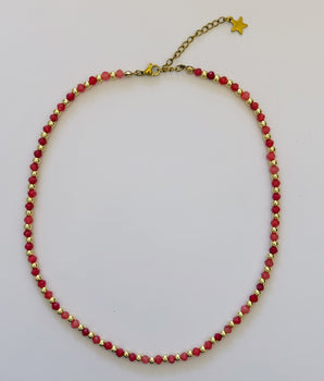 Collar pink dots