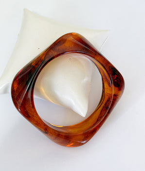 BRAZALETE RESIN FRAME