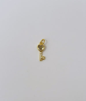 CHARM KEY HEART