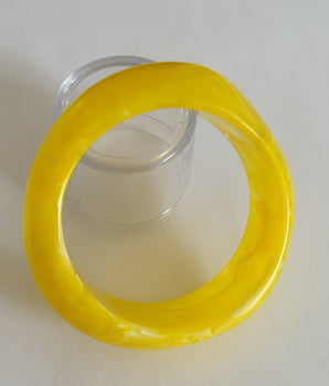 BRAZALETE RESIN DOUBLE AMARILLA