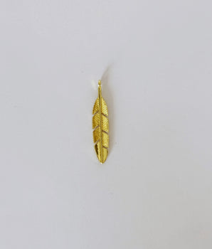 CHARM PLUMA