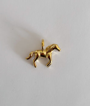 CHARM HORSE