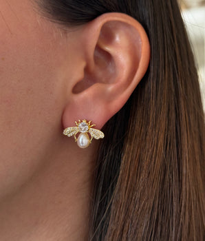 ARETES PEARL BEE