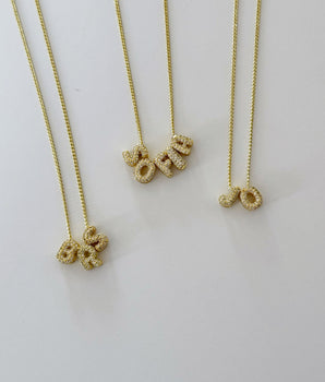 COLLAR PERSONALIZADO LETRAS BUBBLE SPARKLING