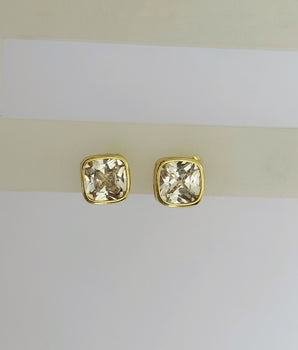 ARETES SQUARE