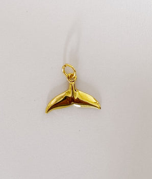 CHARM WHALE TAIL